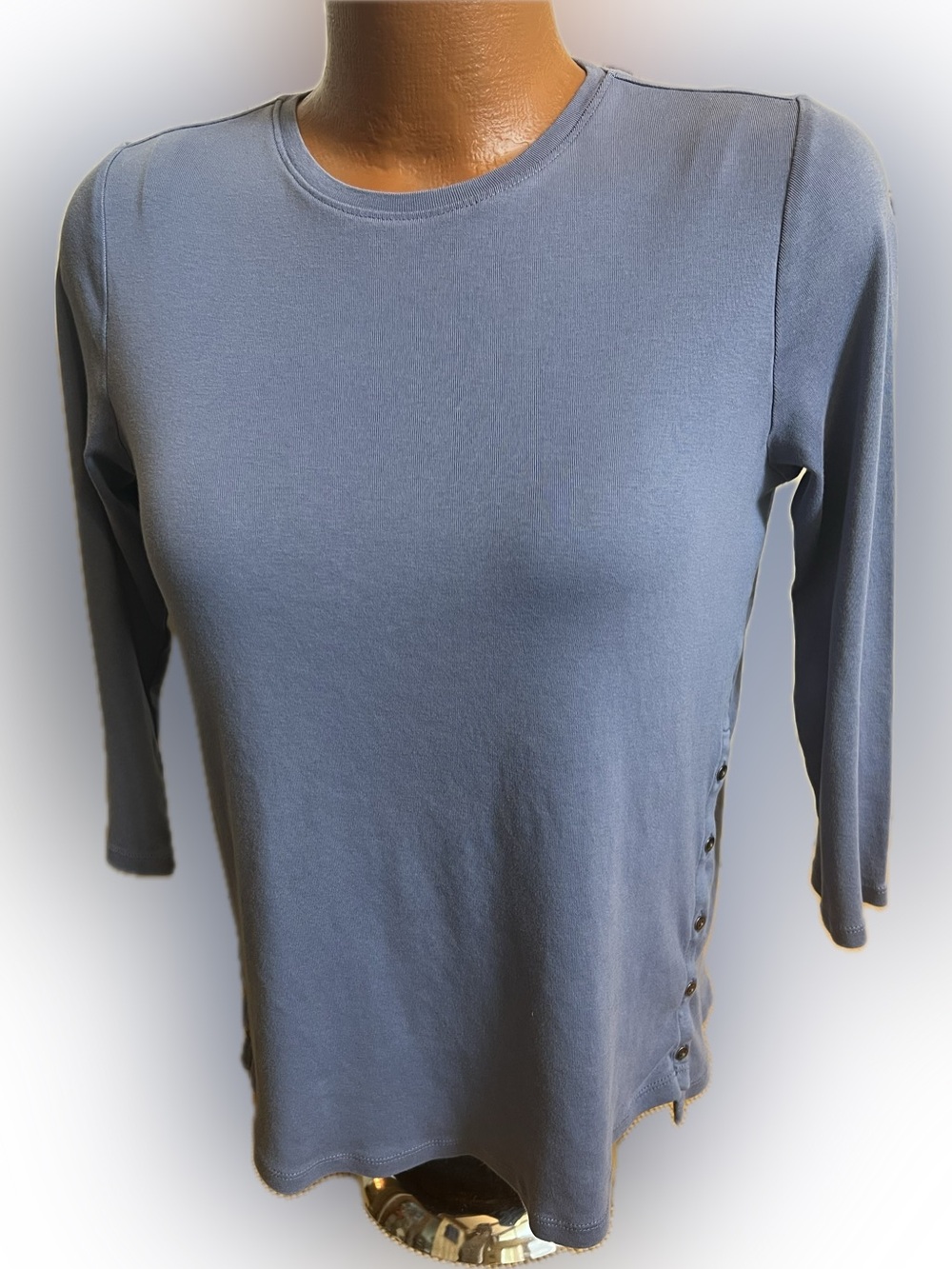 J. Jill side button perfect pima cotton 3/4 sleeve t-shirt M pacific blue